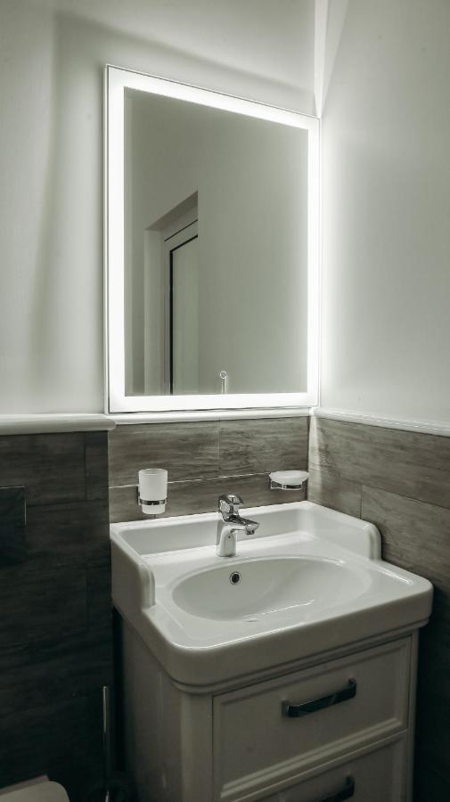 7 Boutique Hotel Ustʼ-Kamenogorsk Dış mekan fotoğraf